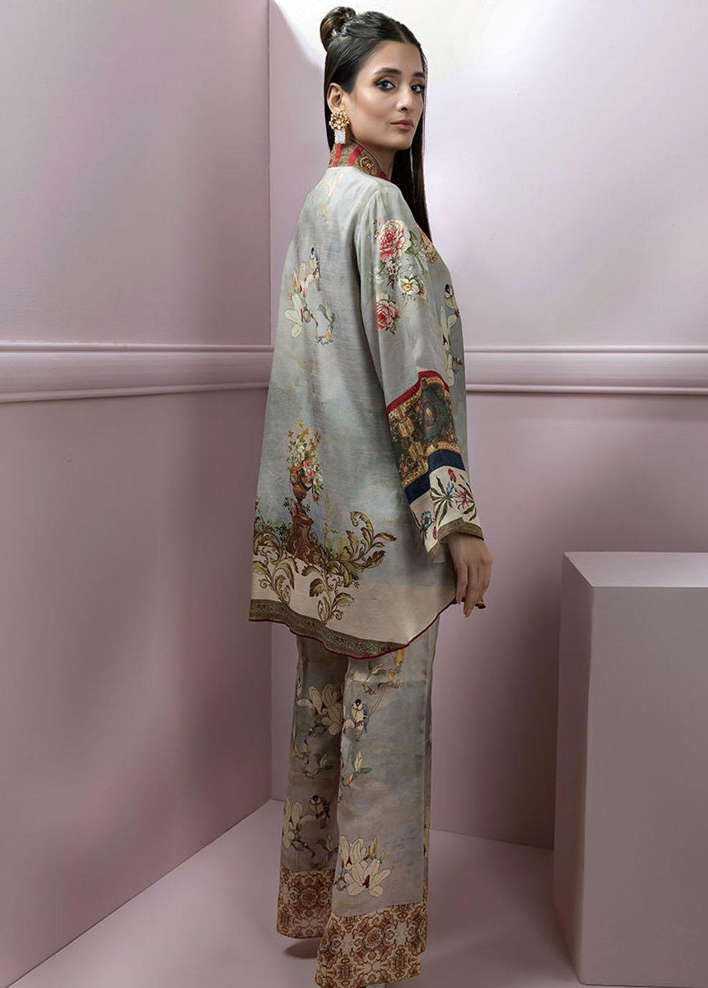 Shamaeel Ansari Pret Embroidered Silk 3 Piece Glam-07