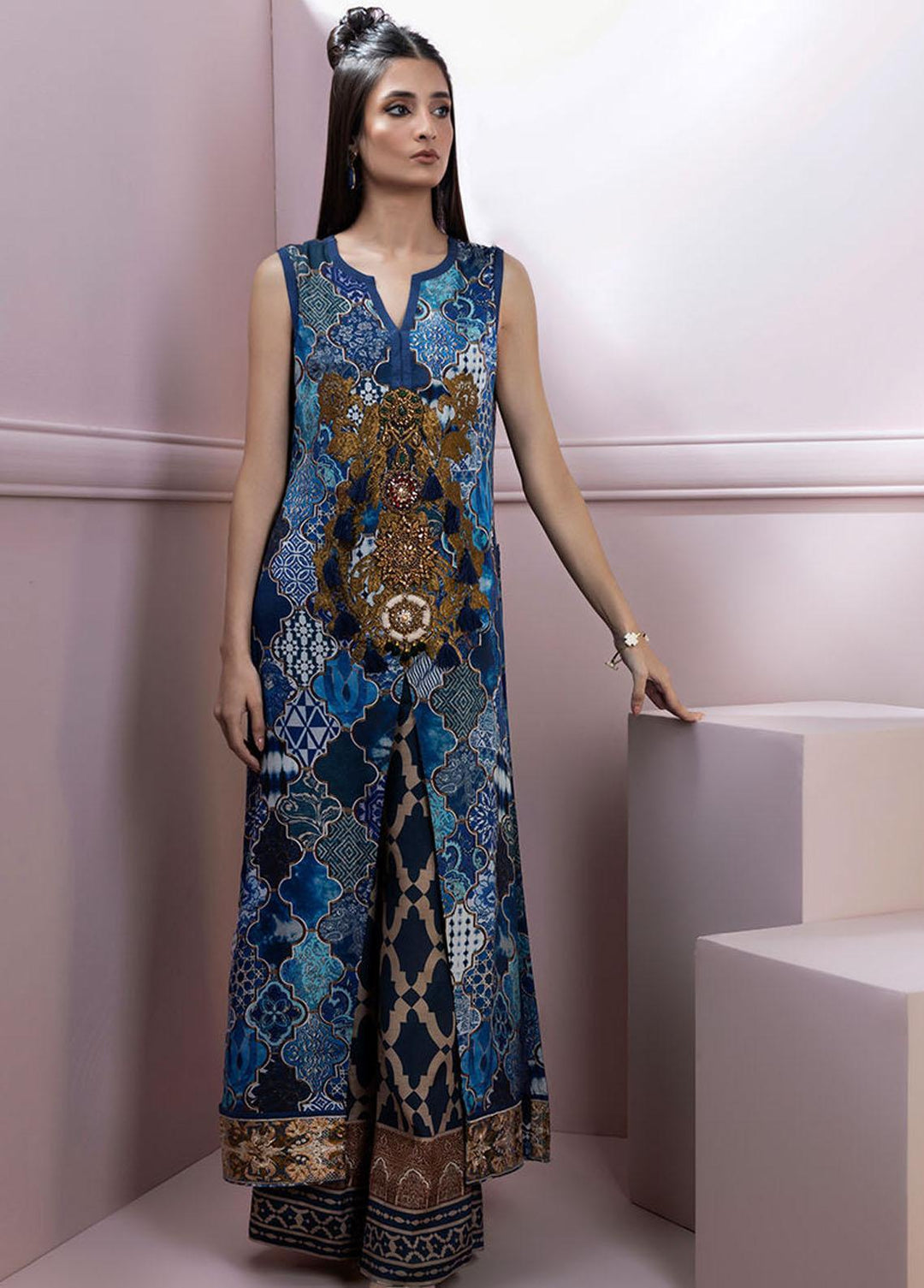 Shamaeel Ansari Pret Embroidered Silk 2 Piece Glam-10