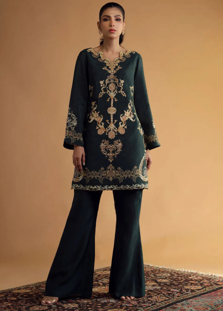 Shamaeel Ansari Pret Embroidered Khaadi Silk 2 Piece Suit DC-07