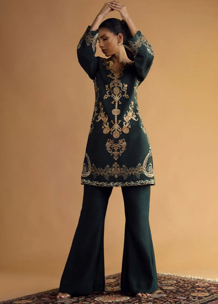 Shamaeel Ansari Pret Embroidered Khaadi Silk 2 Piece Suit DC-07