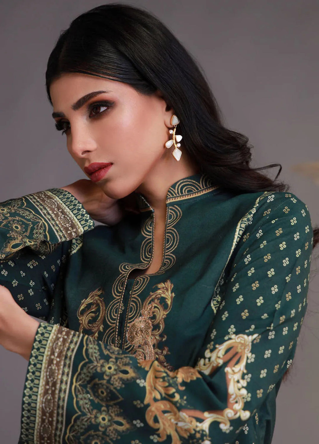 Shamaeel Ansari Pret Embroidered Khaadi Silk 3 Piece Suit WFE-03