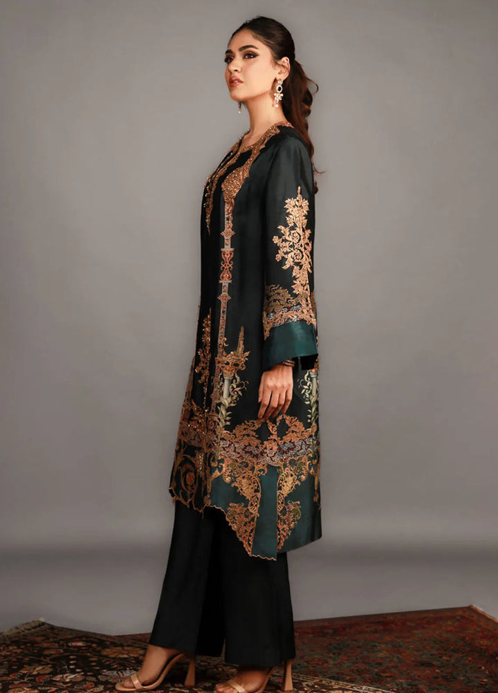 Shamaeel Ansari Pret Embroidered Silk 3 Piece Suit TRE-10