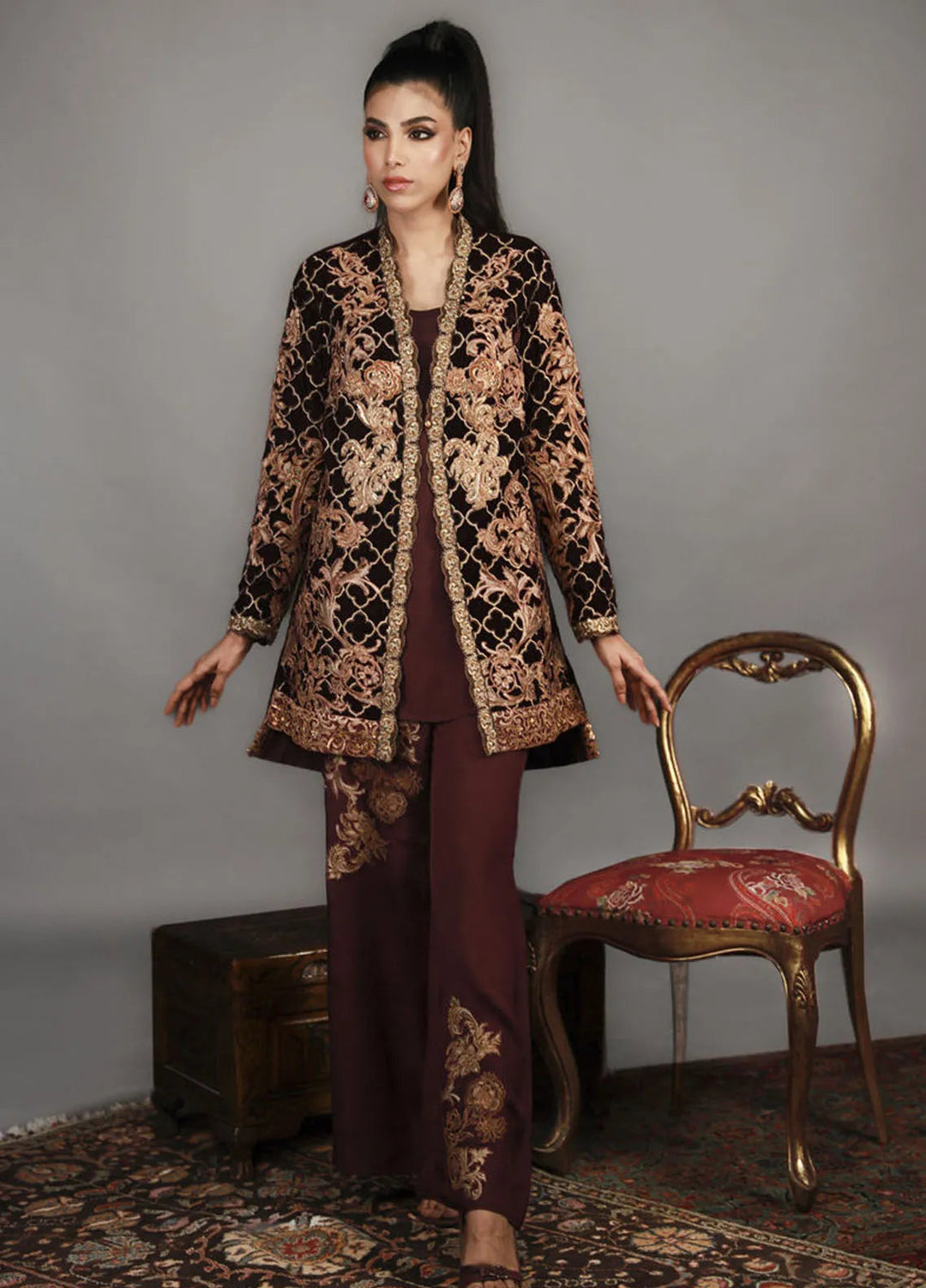 Shamaeel Ansari Pret Embroidered Velvet 2 Piece Suit TRE-06