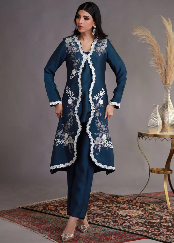 Shamaeel Ansari Pret Embroidered Velvet 2 Piece Suit WFE-07