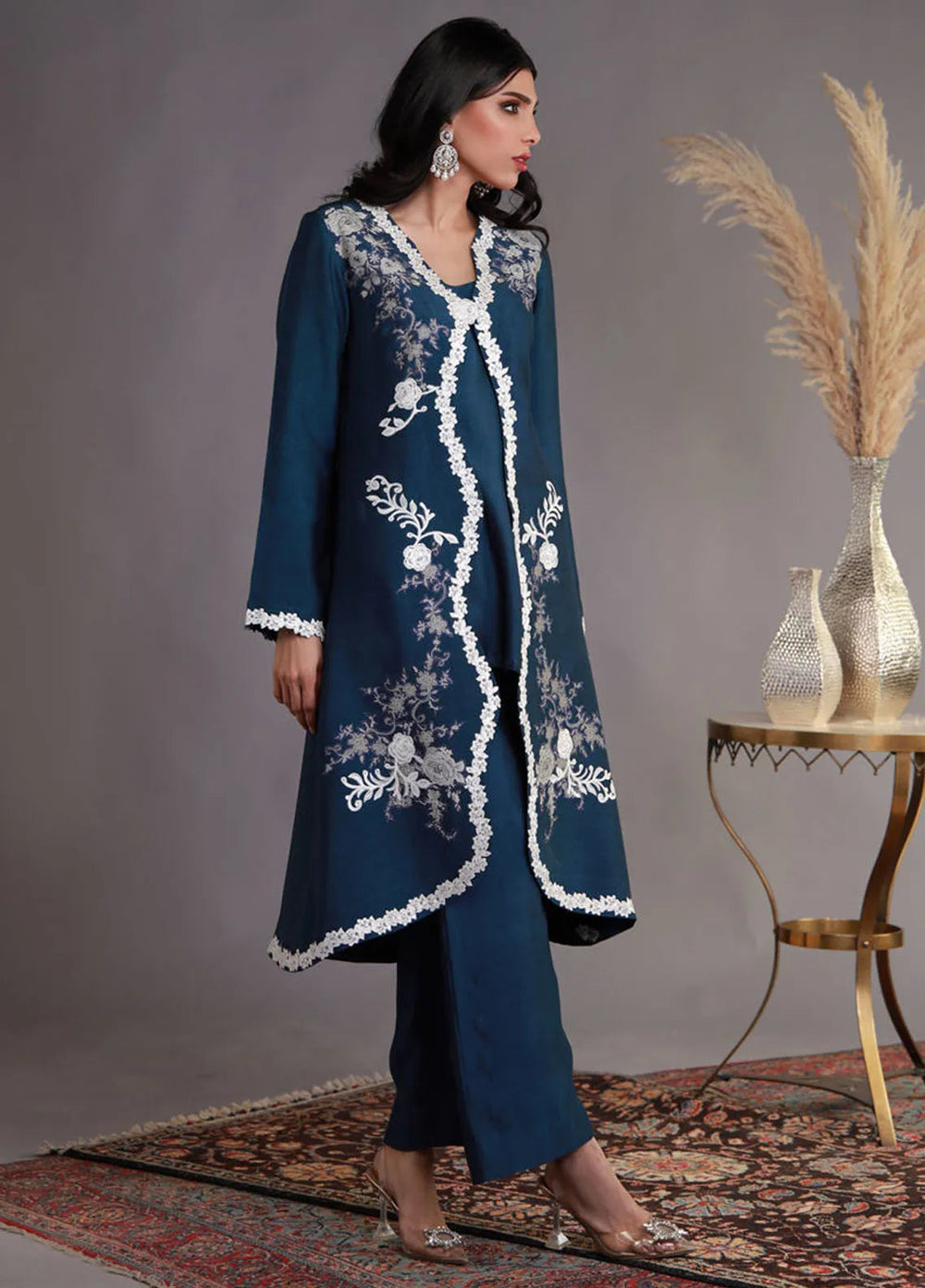 Shamaeel Ansari Pret Embroidered Velvet 2 Piece Suit WFE-07