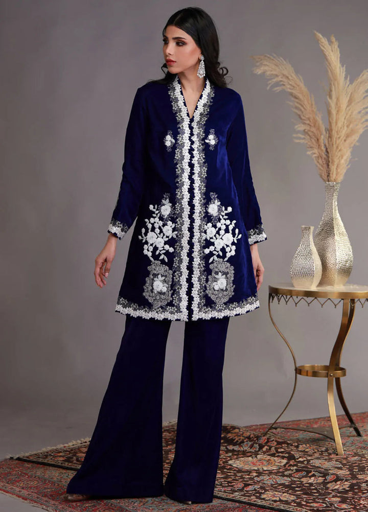 Shamaeel Ansari Pret Embroidered Velvet 3 Piece Suit WFE-09