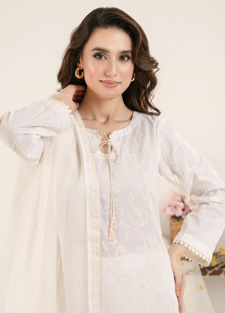 Shamooz Pret Embroidered Cotton 3 Piece Suit SE-024