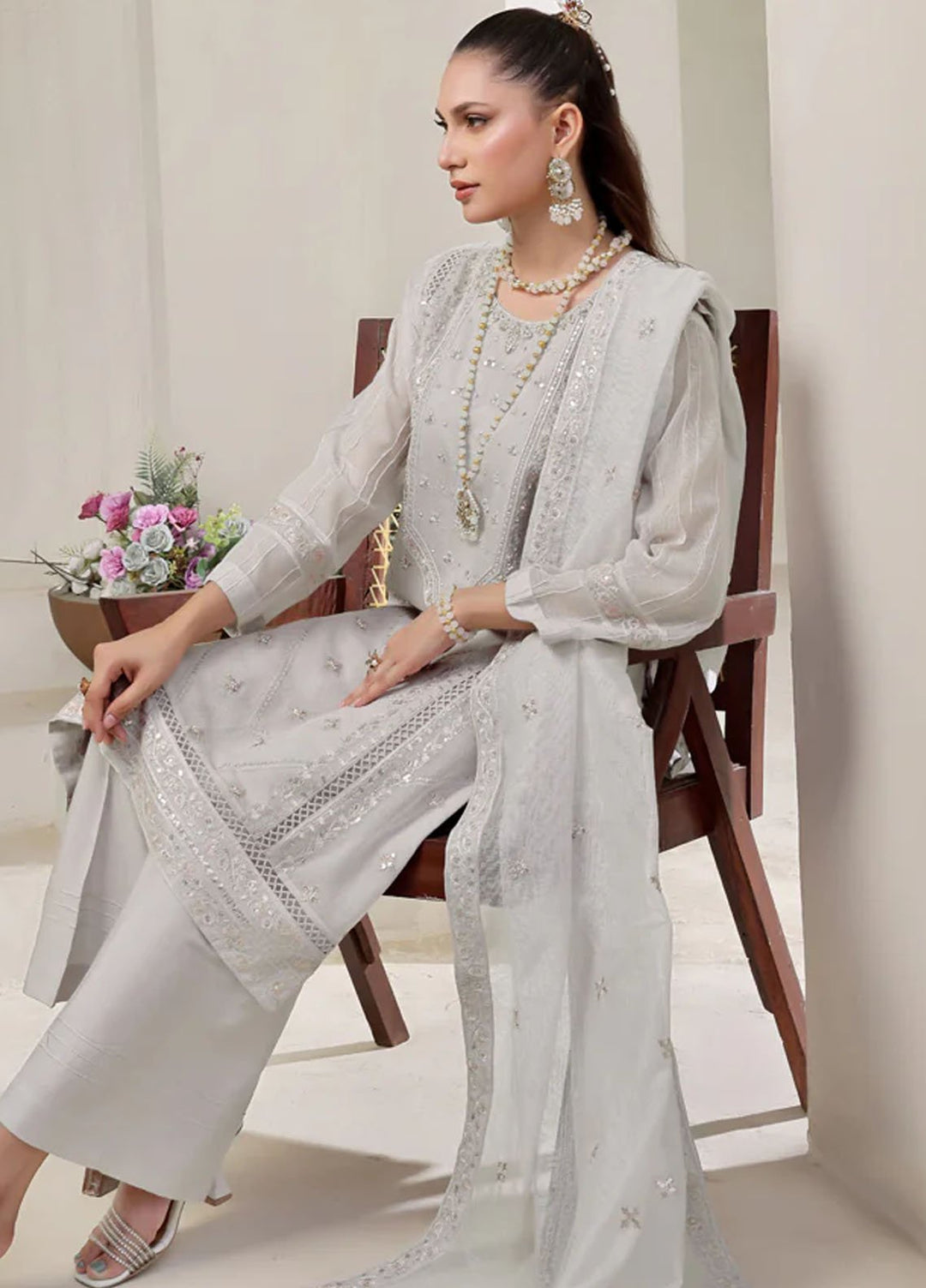 Shamooz Pret Embroidered Cotton Net 3 Piece Suit SE-016 Light Grey