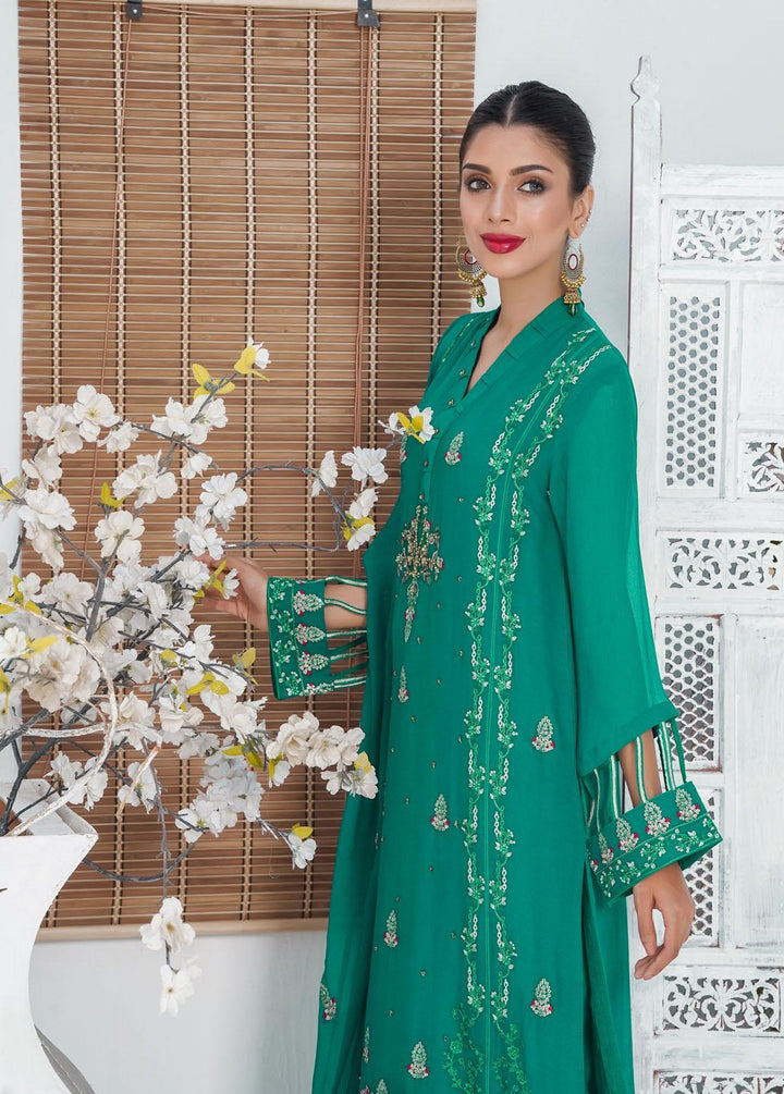 Shamooz Embroidered Chiffon Suits Unstitched 3 Piece SHM22W SU-033 - Winter Collection