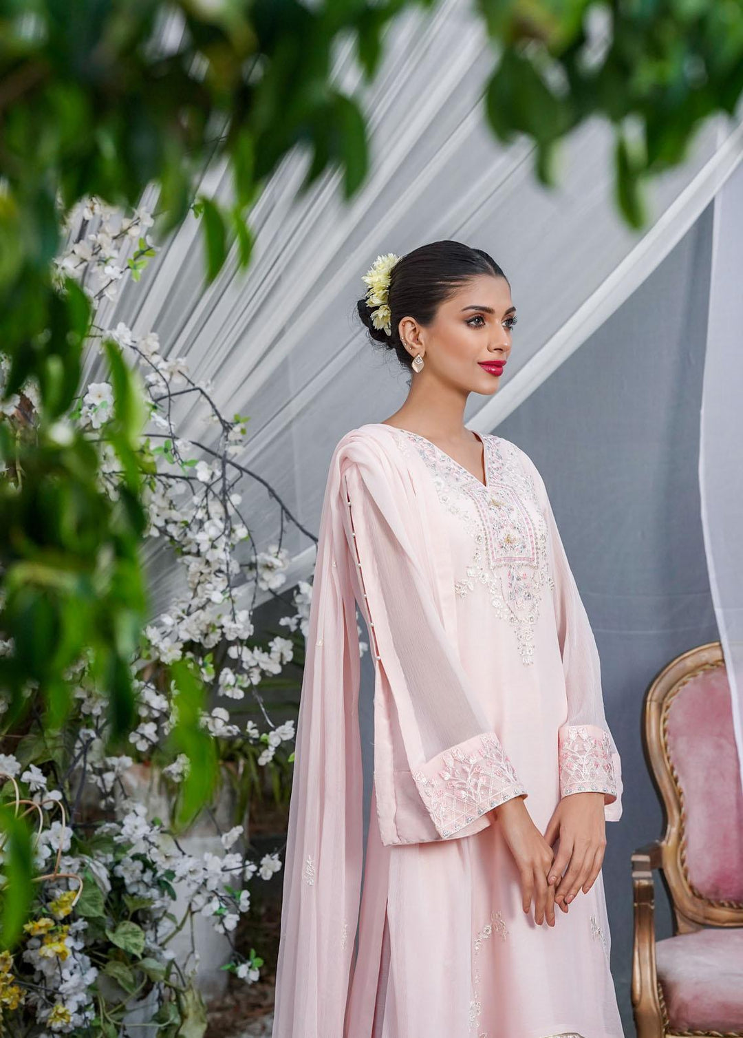 Shamooz Embroidered Chiffon Suits Unstitched 3 Piece SHM22W SU-036 - Winter Collection