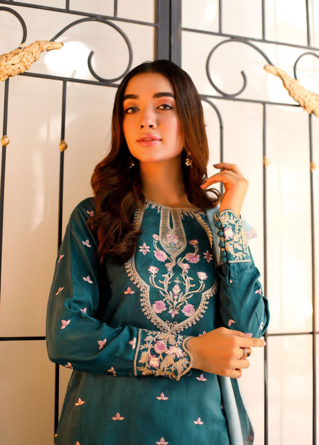 Shanyera Luxury Pret  Raw Silk 3 Piece Dress SHN21LP D-01 Peacock Allure