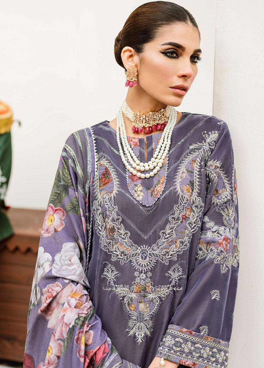 Shehnai By Nureh Embroidered Velvet Suits Unstitched 3 Piece NU22SH NV-22 - Luxury Velvet Collection