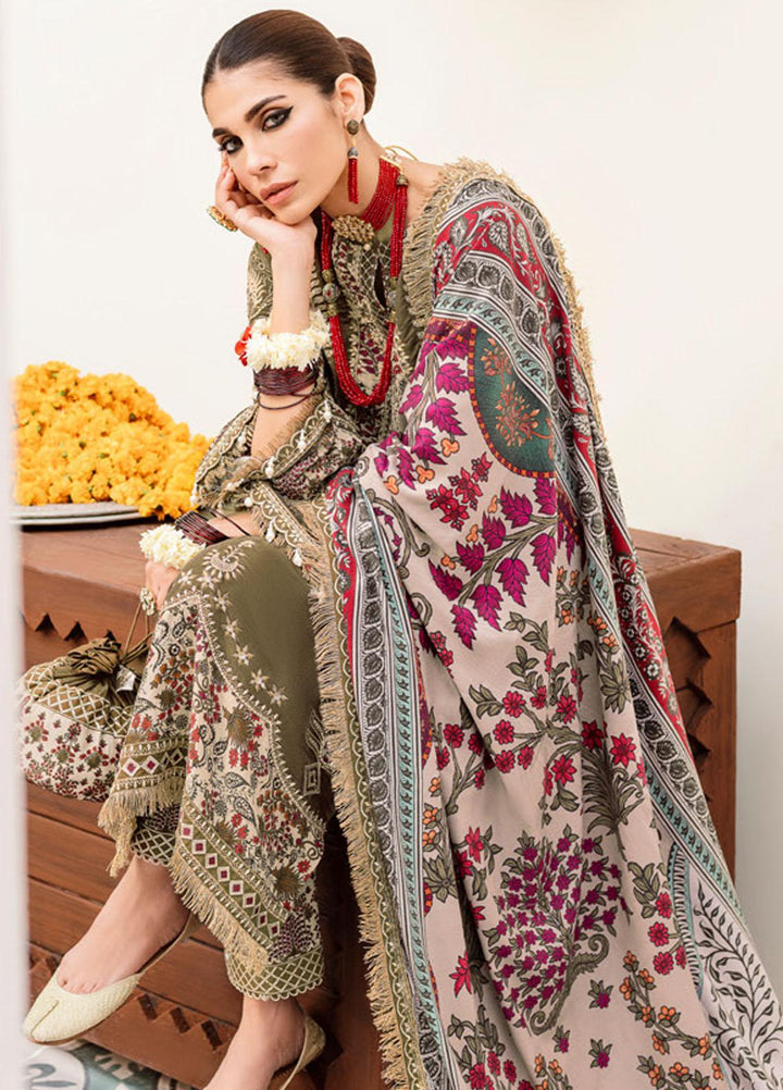 Shehnai By Nureh Embroidered Velvet Suits Unstitched 3 Piece NU22SH NV-24 - Luxury Velvet Collection