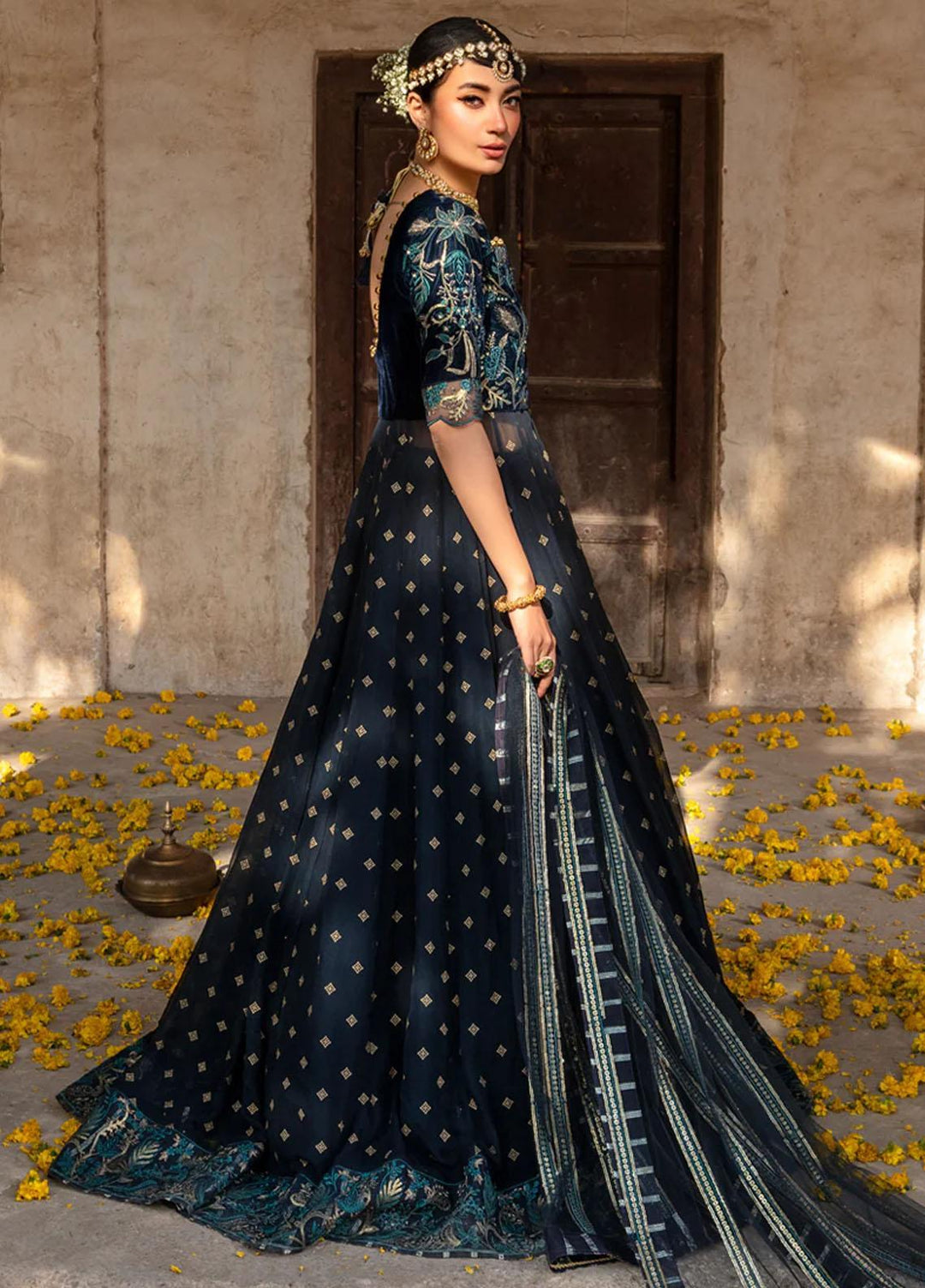 Shehnaiya By Rang Rasiya Embroidered Velvet Suits Unstitched 4 Piece RR23SH D-04 Sheherzade - Wedding Collection