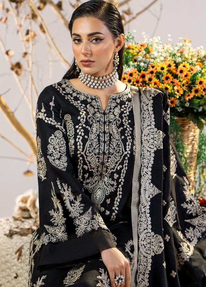 Shehr Bano By Maryum N Maria Embroidered Leather Peach Suits Unstitched 3 Piece MNM23SB MW23561 Kajol - Winter Collection