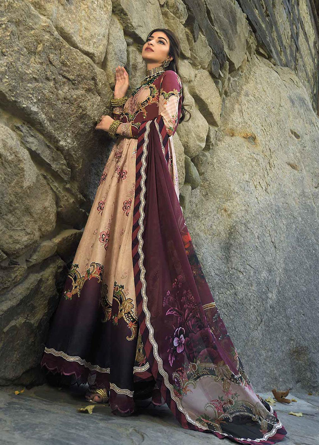 Shehr-e-Yaar By Asim Jofa Embroidered Lawn Suits Unstitched 3 Piece AJ22SY AJSL 17 - Luxury Collection