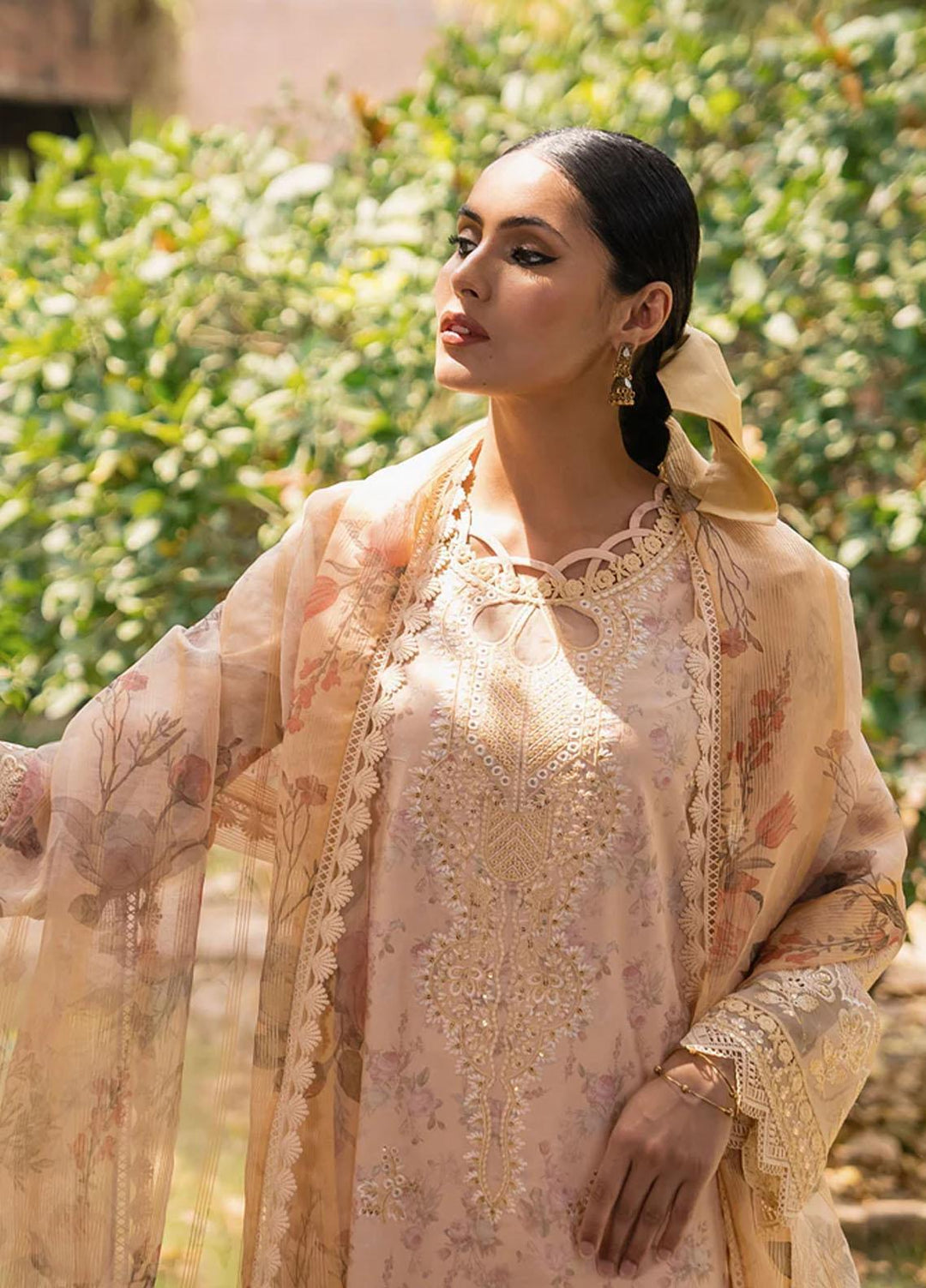 Shezlin By Aabyaan Embroidered Chikankari Suits Unstitched 3 Piece ABY23S AC-05 Alara - Summer Collection