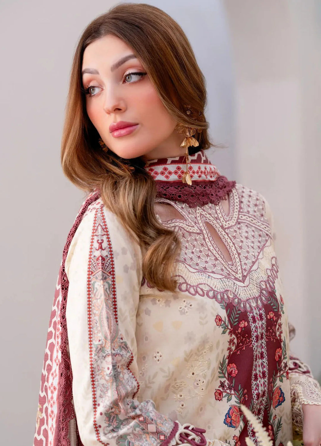 Shezlin by Aabyaan Embroidered Lawn Suits Unstitched 3 Piece ABY25SCR AR-06 Asena - Ramadan Collection