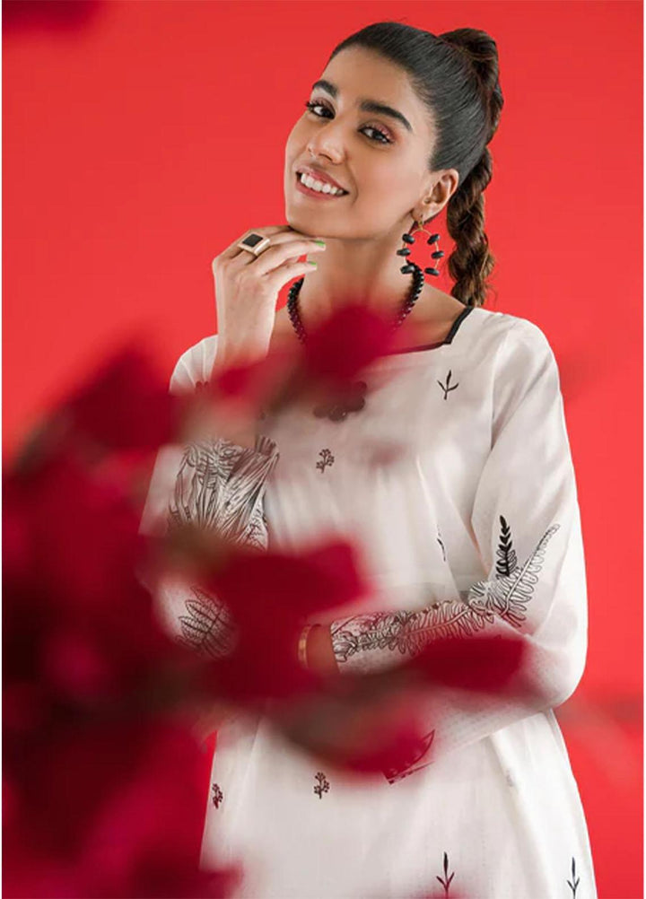 Shurooq Casual Pret  Lawn 2 Piece Dress SHQ23NFT Aurora