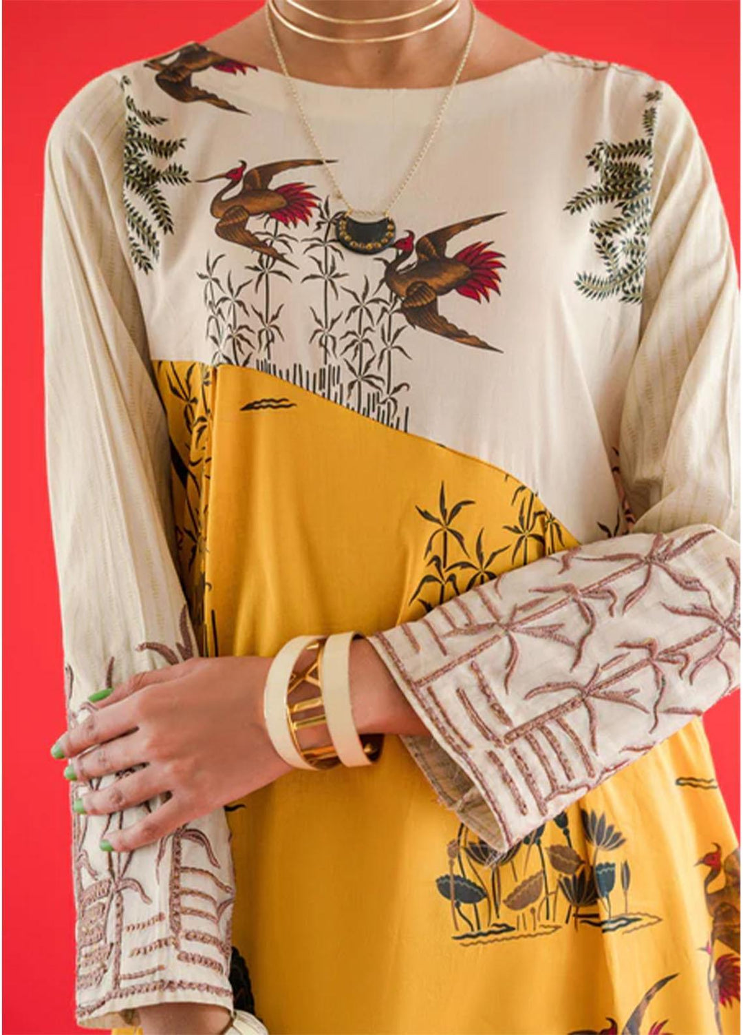 Shurooq Casual Pret  Lawn 2 Piece Dress SHQ23NFT Apollo