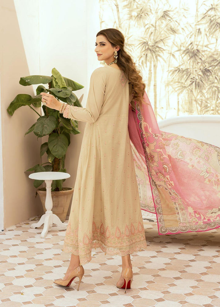 Shurooq Ready to Wear Embroidered Lawn 3 Piece Suit Chashni