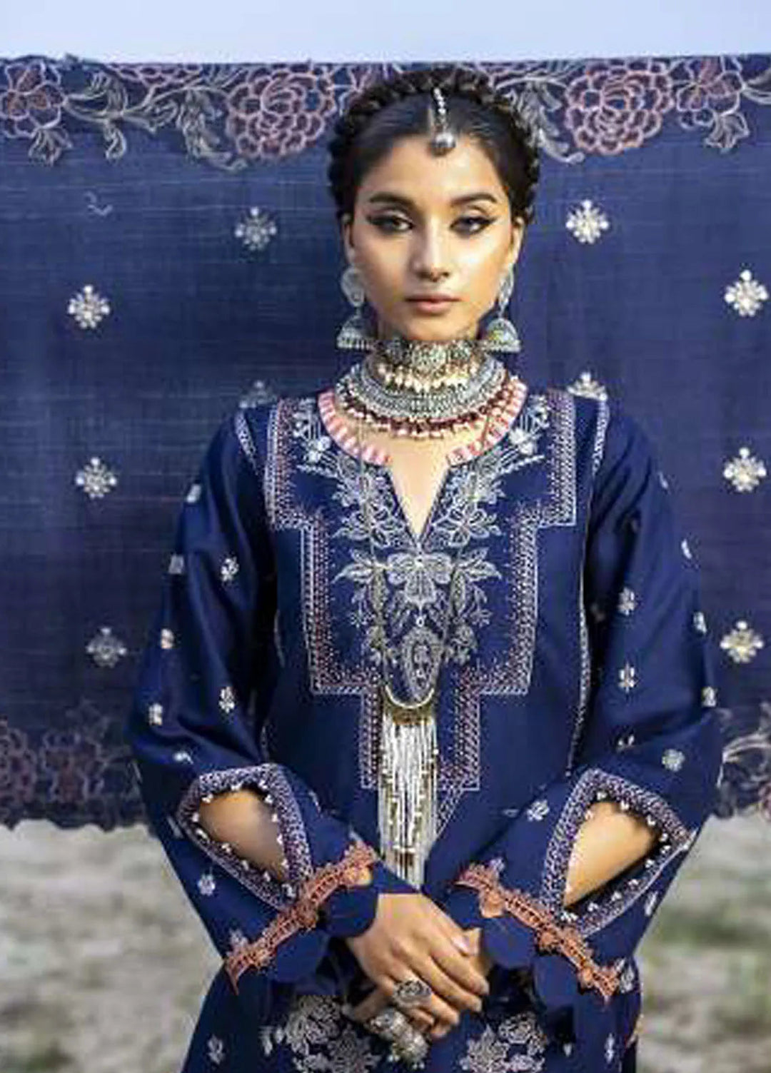 Sierra By Sidra Aleem Embroidered Wool Suit Unstitched 3 Piece SA24SW D-06 - Winter Collection