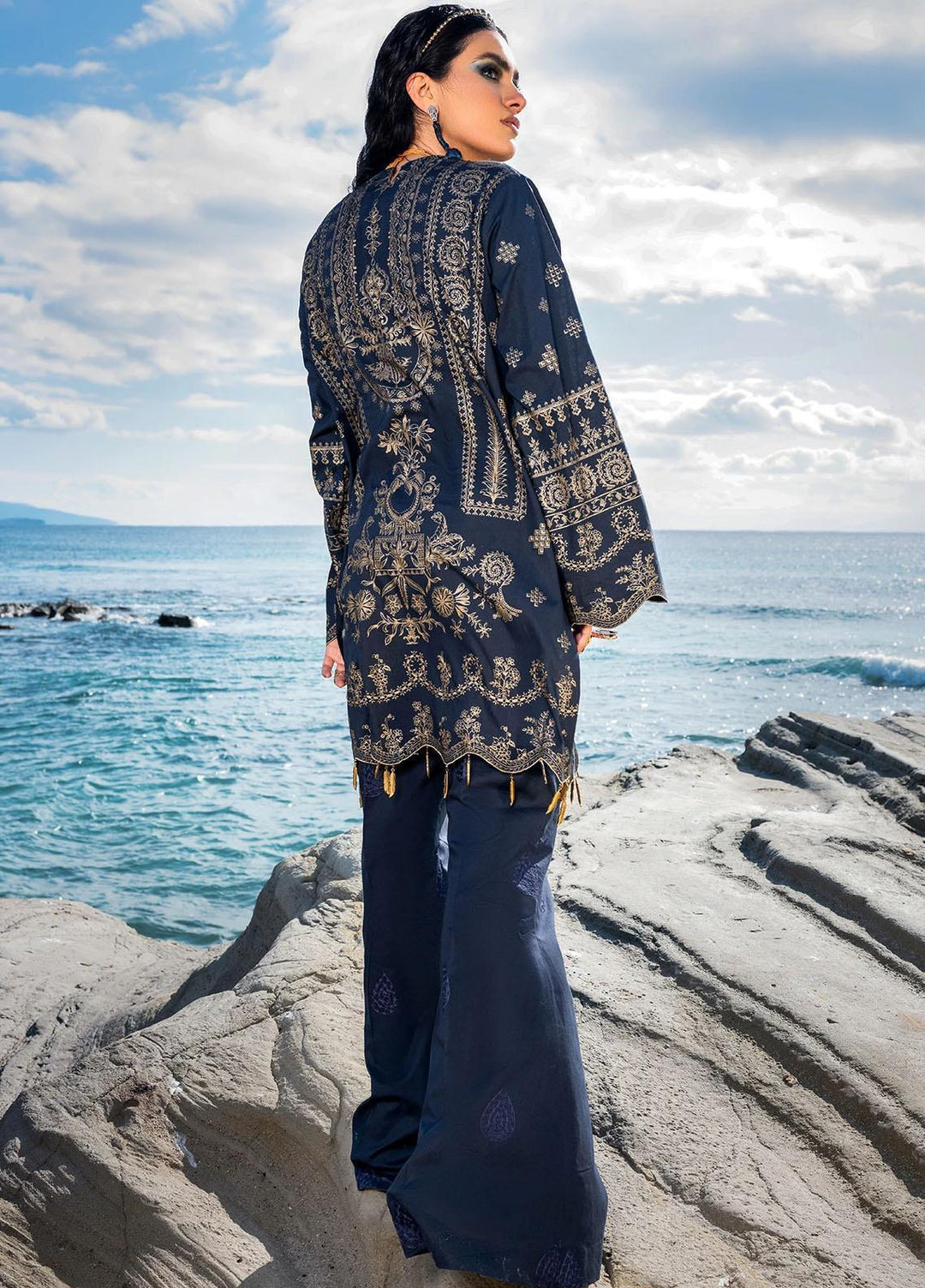 Sifa Embroidered Lawn Suits Unstitched 2 Piece SF21L SL-12-A VICTORIAN ROSE - Summer Collection