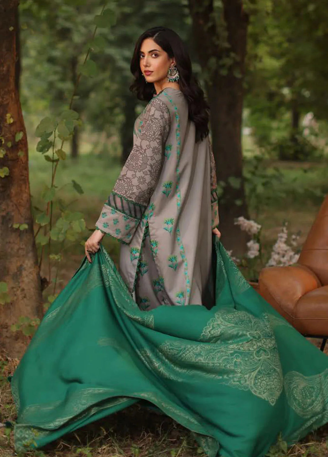 Signature Prints By Charizma Printed Linen Suit Unstitched 3 Piece CRZ24SPL SPW4-04 - Winter Collection