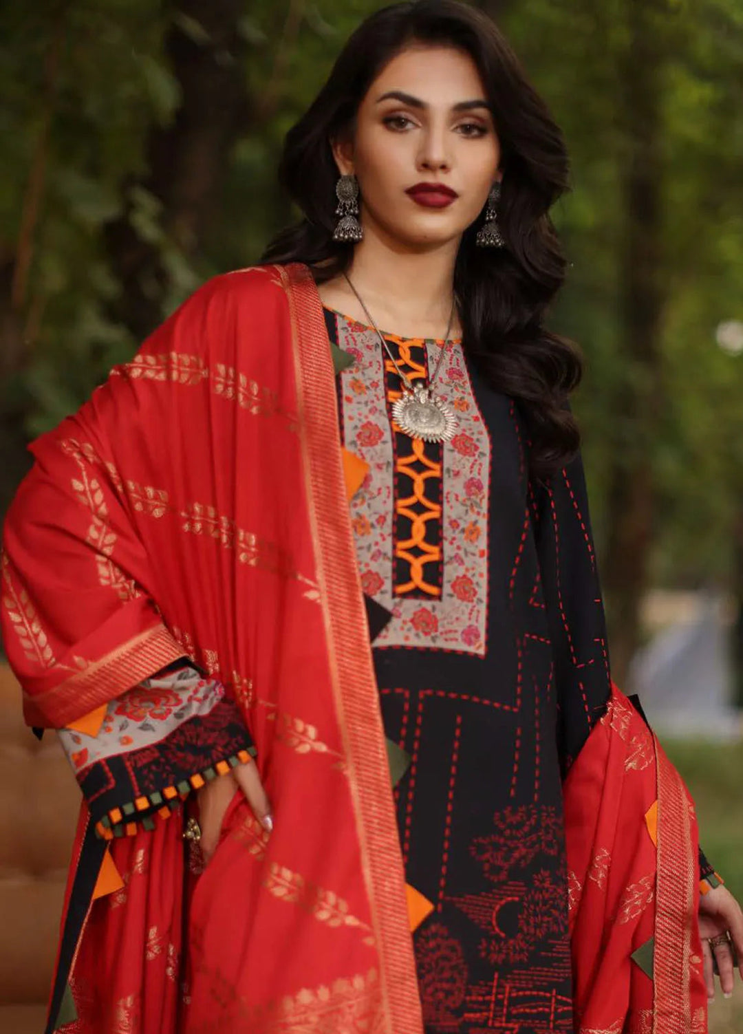Signature Prints By Charizma Printed Linen Suit Unstitched 3 Piece CRZ24SPL SPW4-05 - Winter Collection