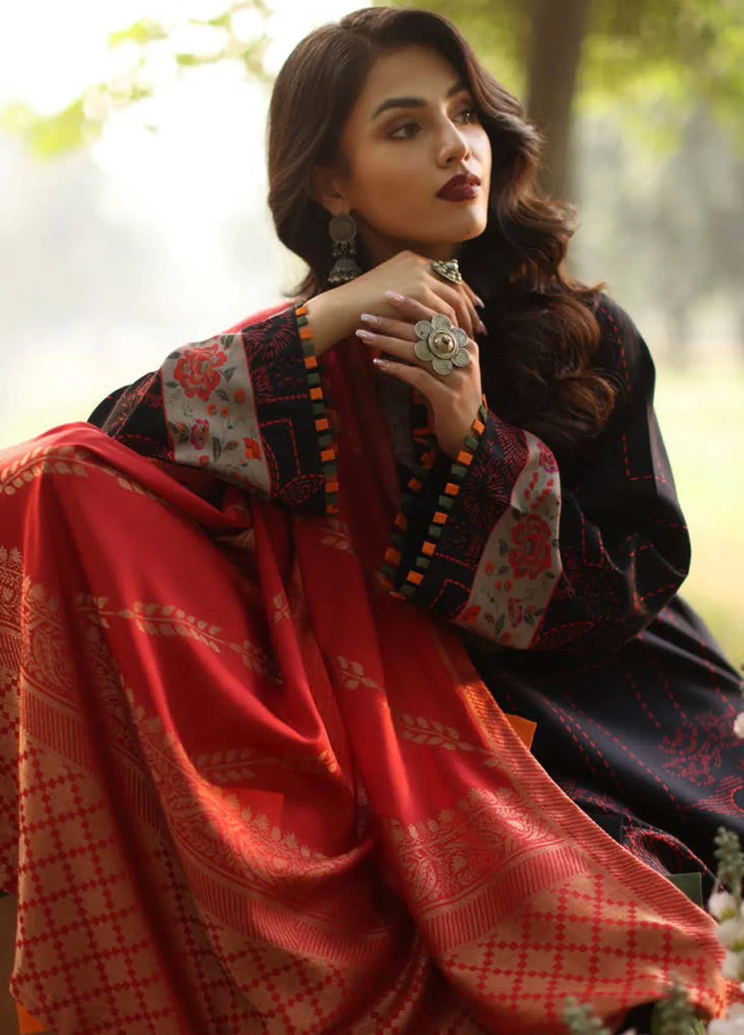 Signature Prints By Charizma Printed Linen Suit Unstitched 3 Piece CRZ24SPL SPW4-05 - Winter Collection