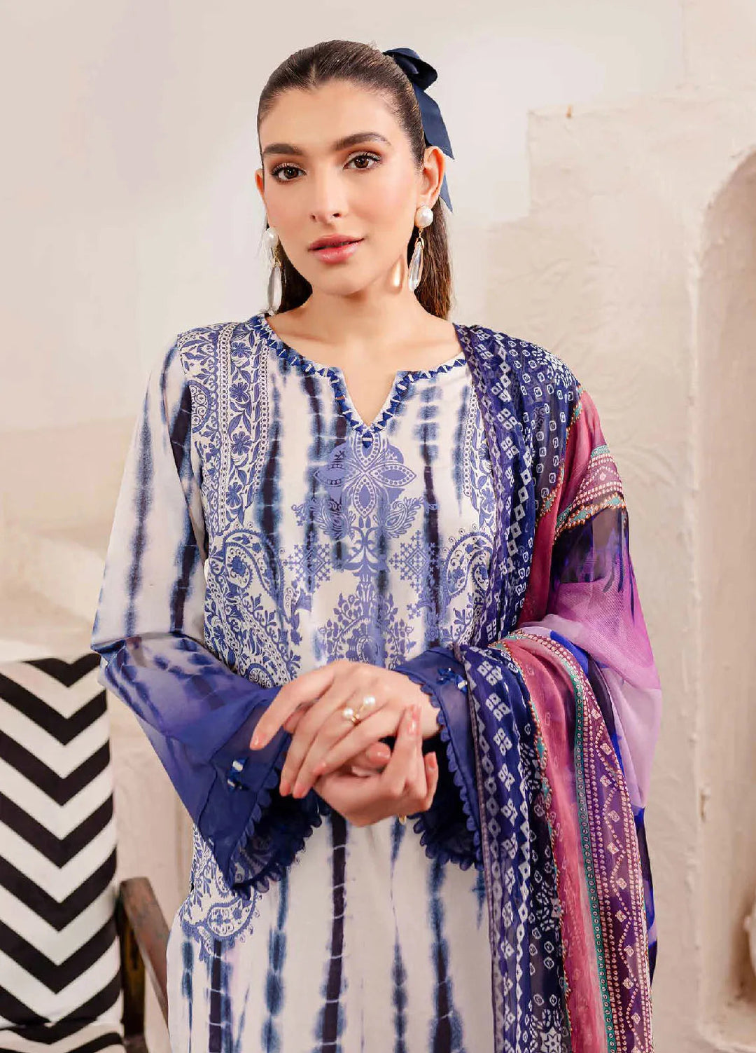 Signature Prints By Nureh Printed Lawn Suit Unstitched 3 Piece NU24SPU SP-104 - Summer Collection