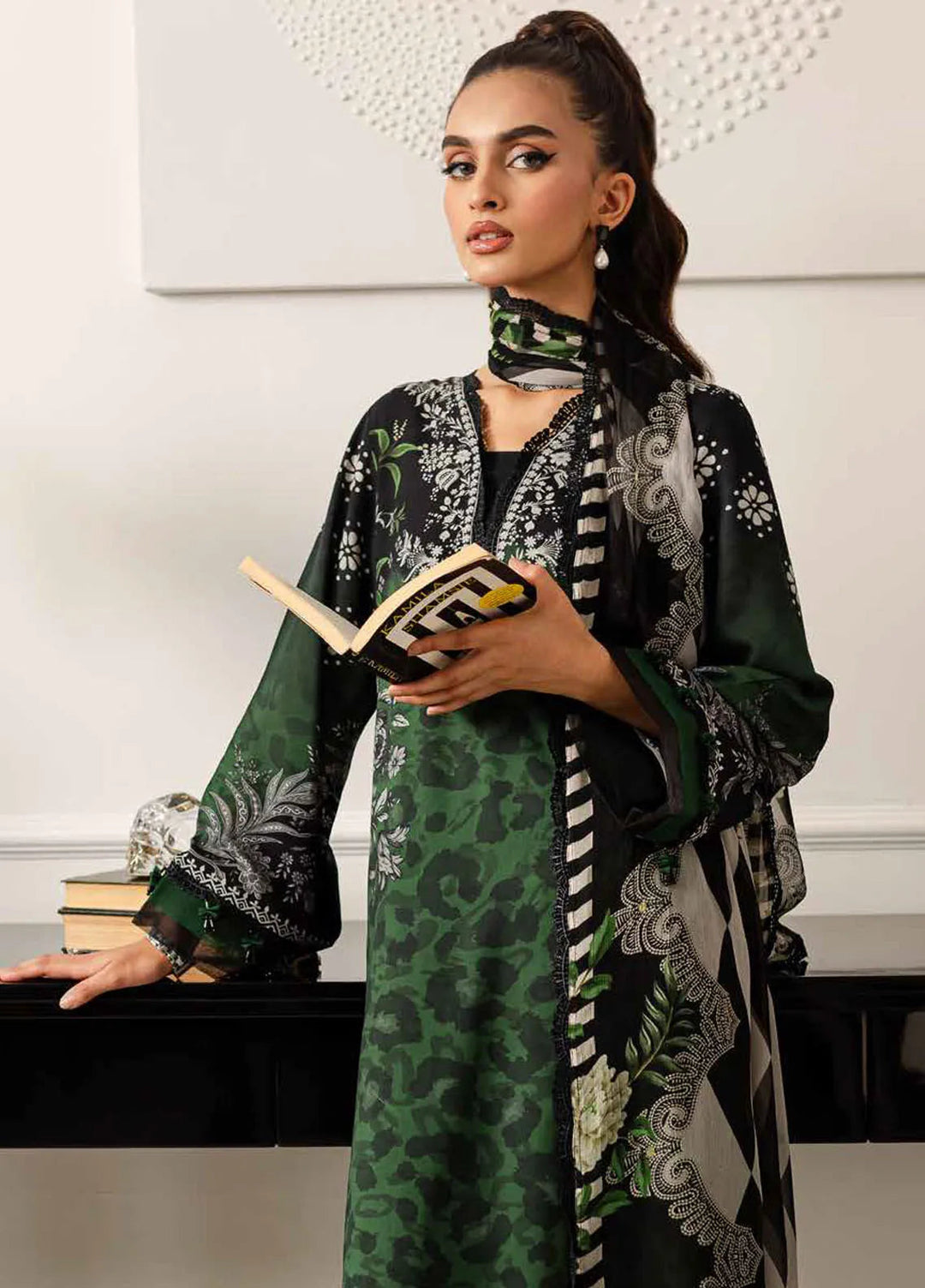 Signature Prints By Nureh Printed Viscose Suit Unstitched 3 Piece NU24SV SP-1 27 - Winter Collection