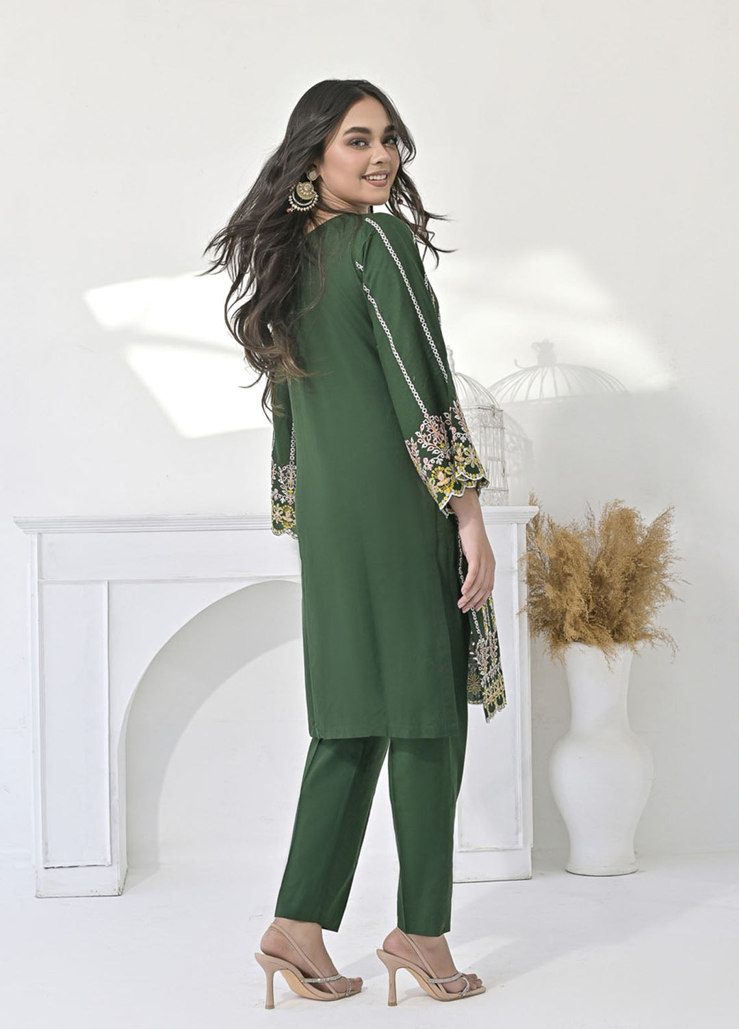 Silcot Pret Embroidered Lawn 2 Piece Suit Wildflower Wardrobe