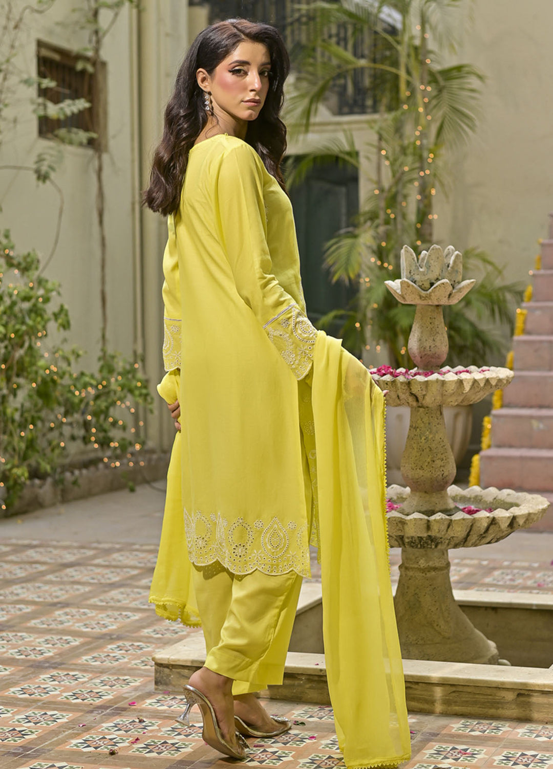 Silcot Pret Embroidered Lawn 3 Piece Suit Noor-E Nazaqat