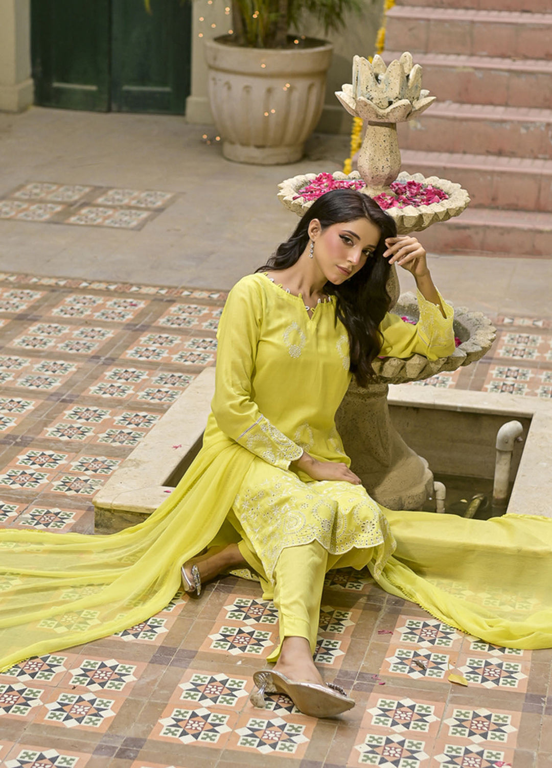 Silcot Pret Embroidered Lawn 3 Piece Suit Noor-E Nazaqat