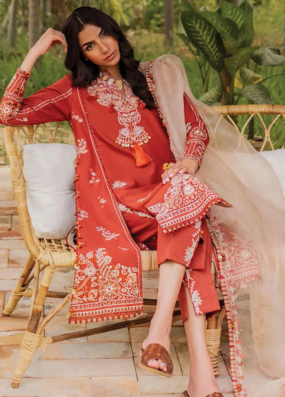 Siraa by Sadaf Fawad Khan Embroidered Lawn Suit Unstitched 3 Piece SDF24SL Faizah B - Summer Collection