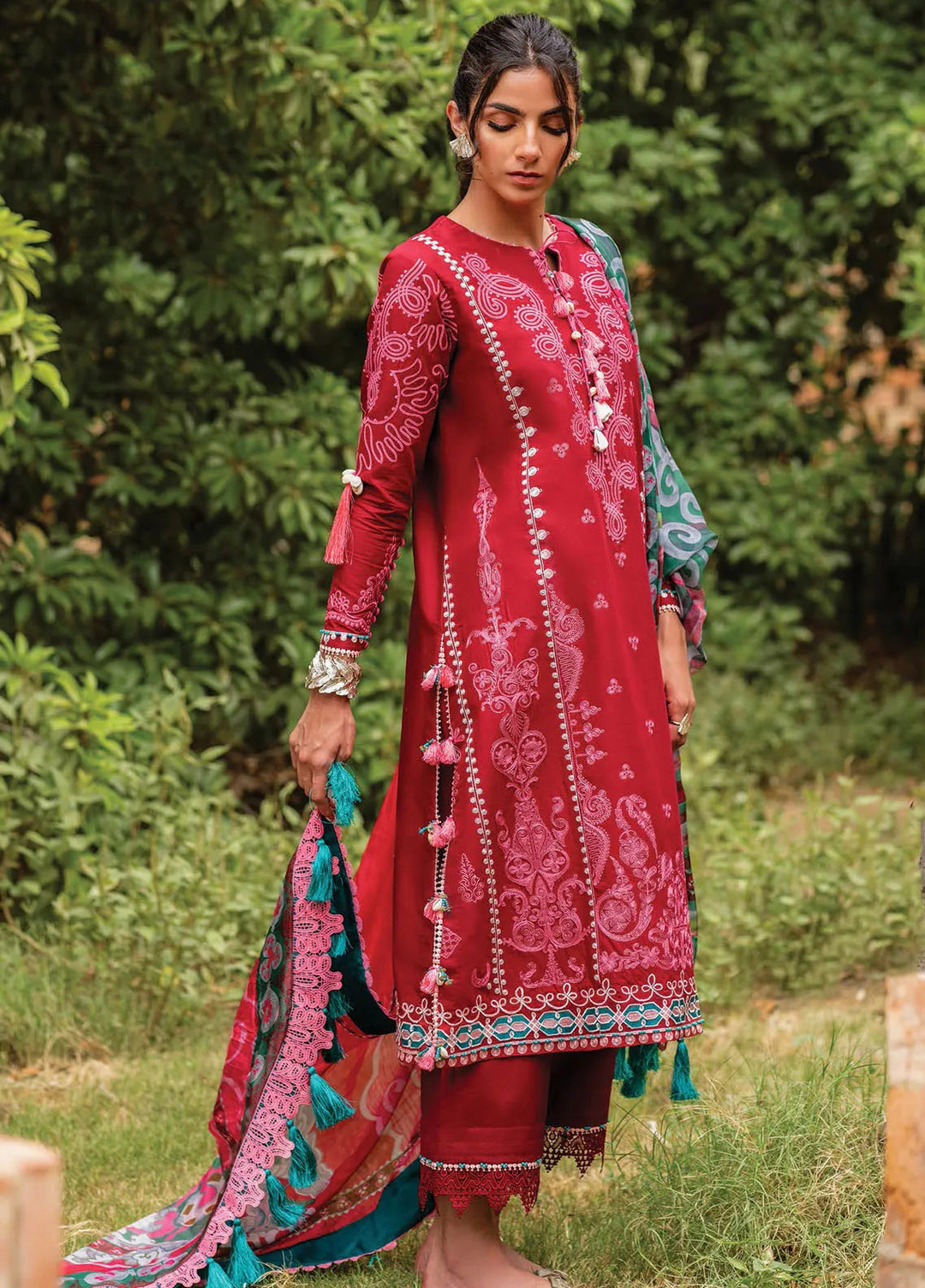 Siraa by Sadaf Fawad Khan Embroidered Lawn Suit Unstitched 3 Piece SDF24SL Helen B - Summer Collection