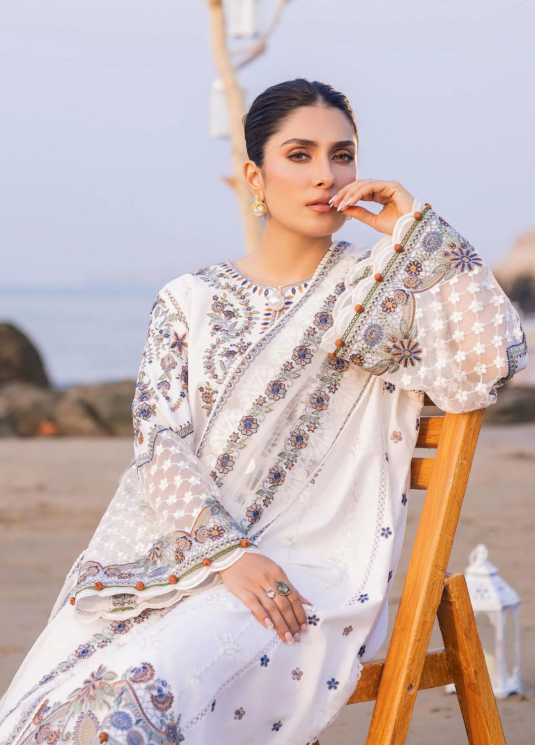 Siraa By Sadaf Fawad Khan Embroidered Lawn Suits Unstitched 3 Piece SDF24S Amira A - Luxury Collection