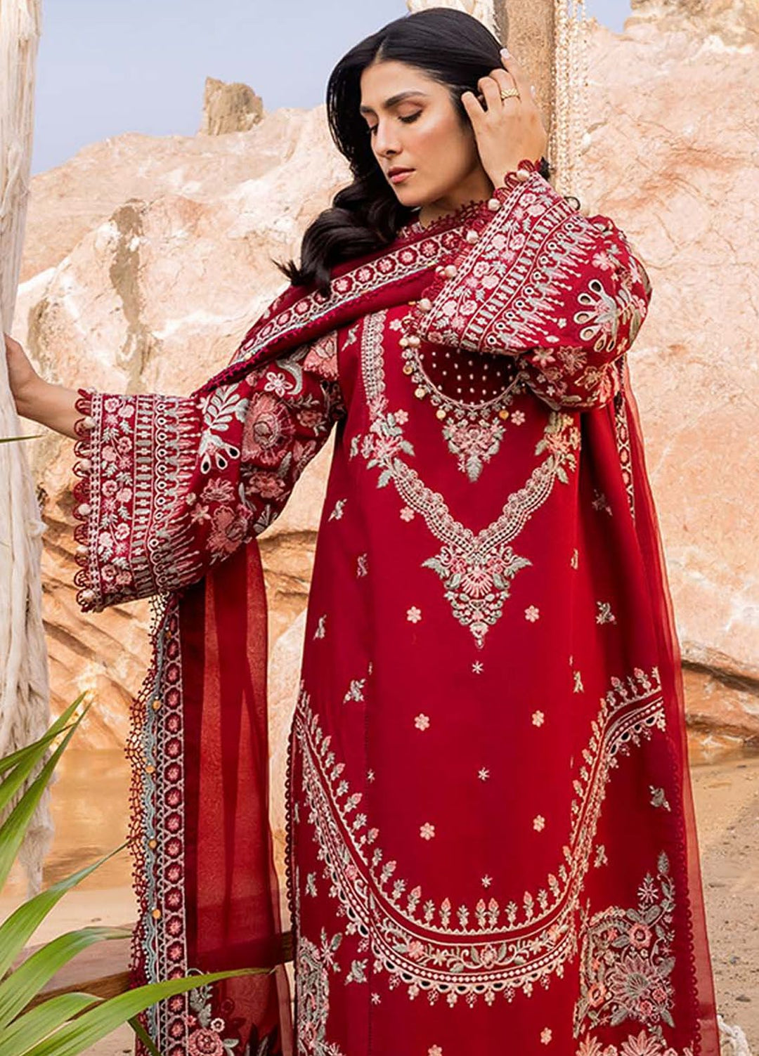 Siraa By Sadaf Fawad Khan Embroidered Lawn Suits Unstitched 3 Piece SDF24S Calah A - Luxury Collection