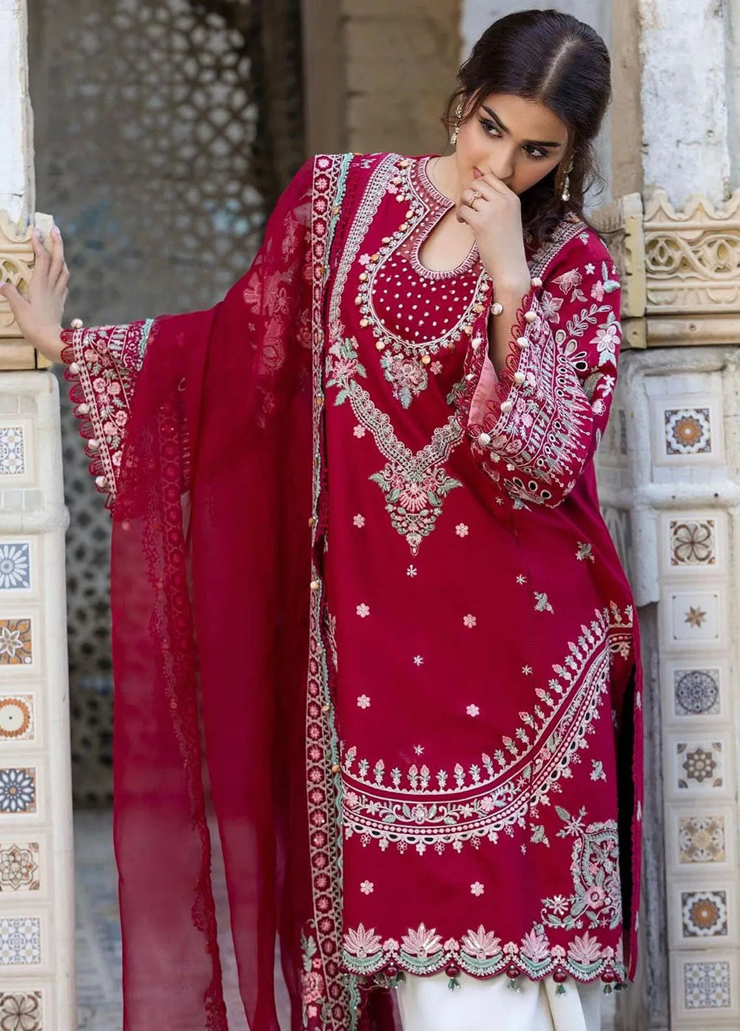 Siraa By Sadaf Fawad Khan Embroidered Lawn Suits Unstitched 3 Piece SDF24S Calah A - Luxury Collection