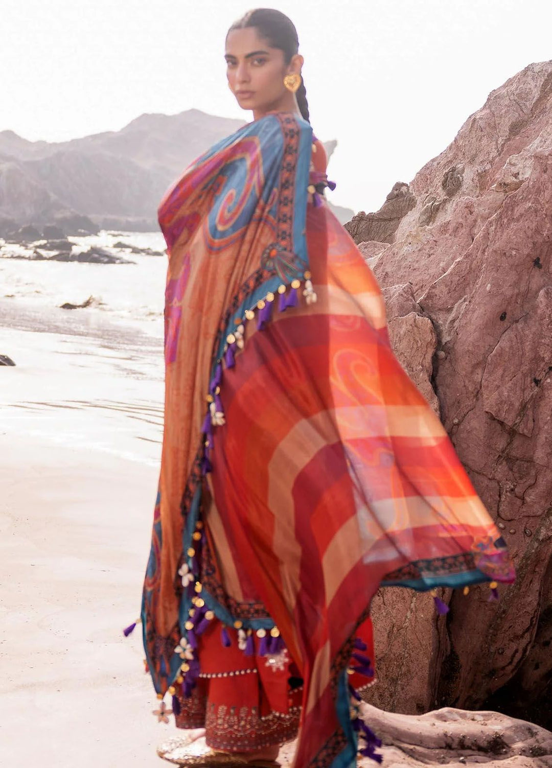 Siraa By Sadaf Fawad Khan Embroidered Lawn Suits Unstitched 3 Piece SDF24S Nuha B - Luxury Collection