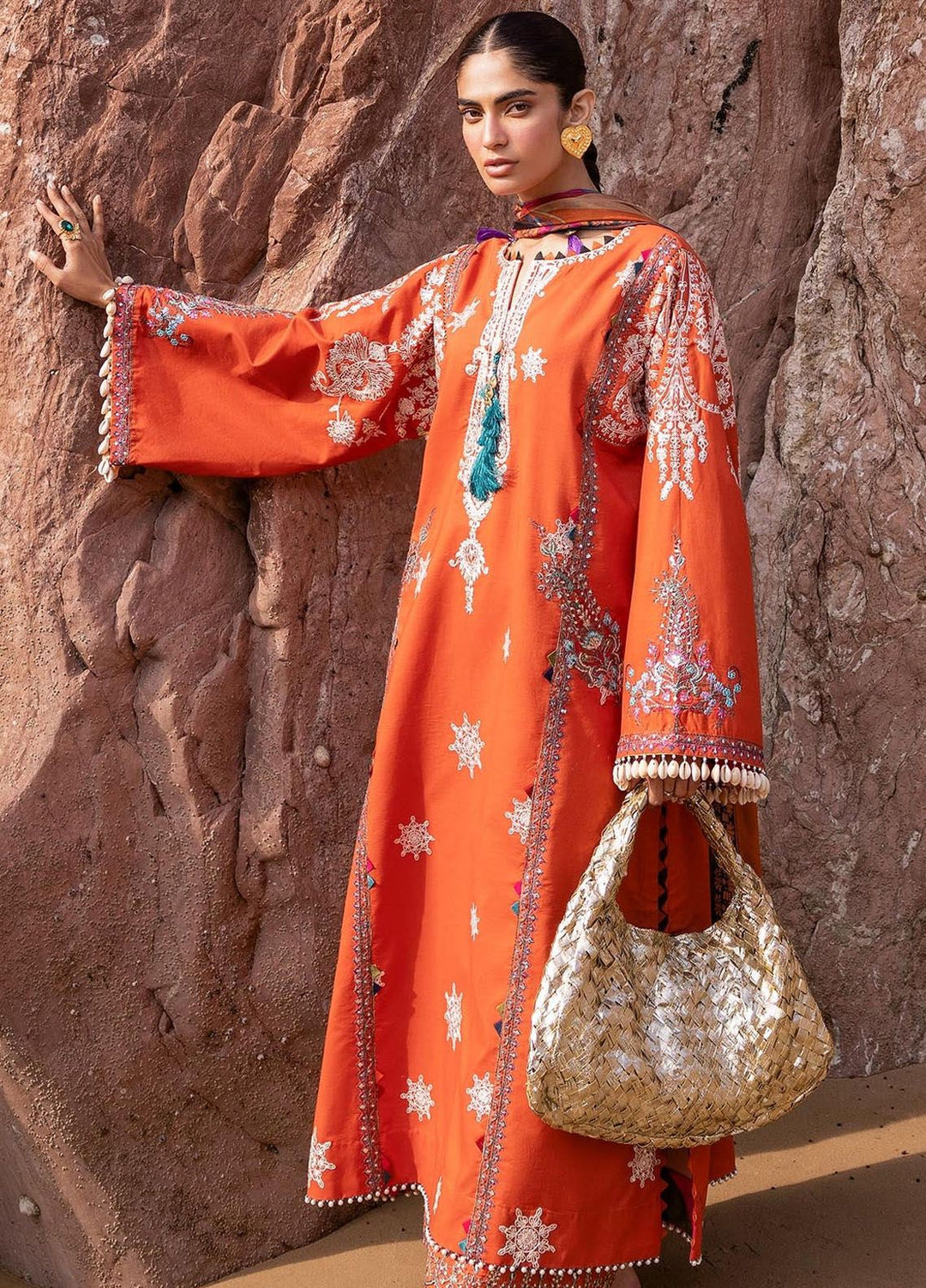 Siraa By Sadaf Fawad Khan Embroidered Lawn Suits Unstitched 3 Piece SDF24S Nuha B - Luxury Collection