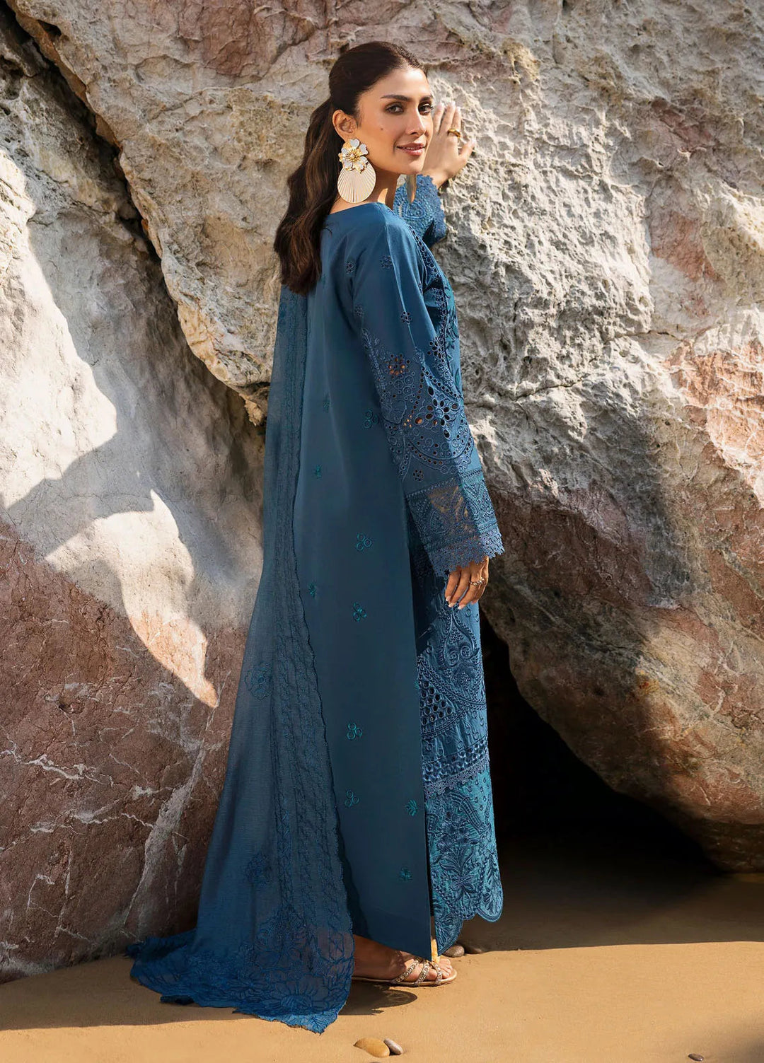 Sirene by Mahnur Embroidered Lawn Suit Unstitched 3 Piece MN25L D-3A Iris - Summer Collection