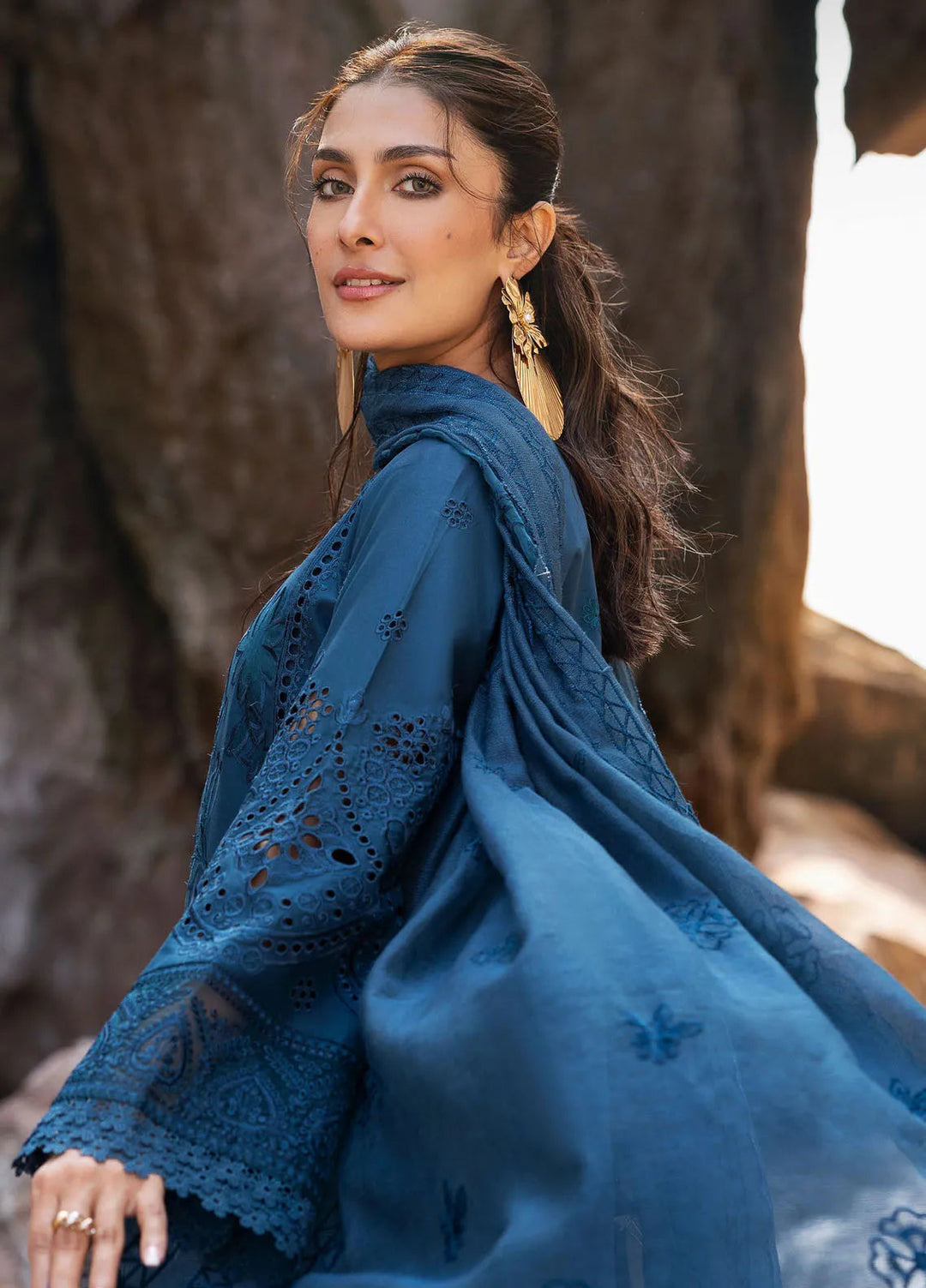 Sirene by Mahnur Embroidered Lawn Suit Unstitched 3 Piece MN25L D-3A Iris - Summer Collection