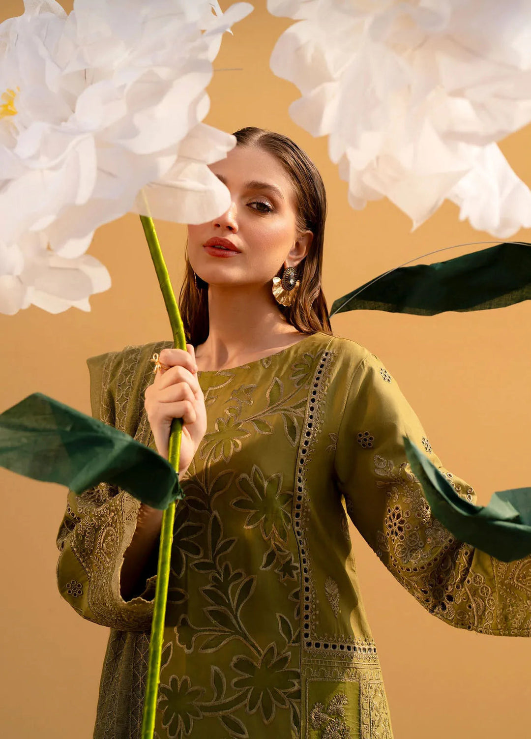 Sirene by Mahnur Embroidered Lawn Suit Unstitched 3 Piece MN25L D-3B Adrienne - Summer Collection