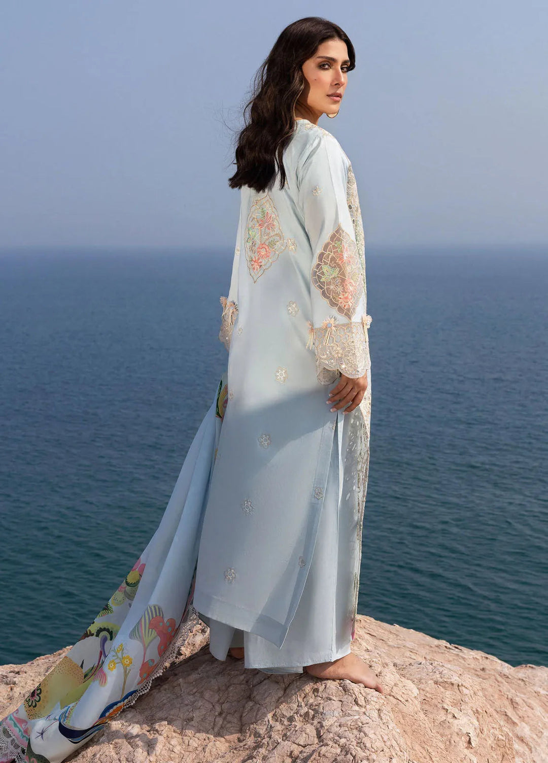 Minor Defect - Sirene by Mahnur Embroidered Lawn Suit Unstitched 3 Piece MN25L D-9 Luna - Summer Collection