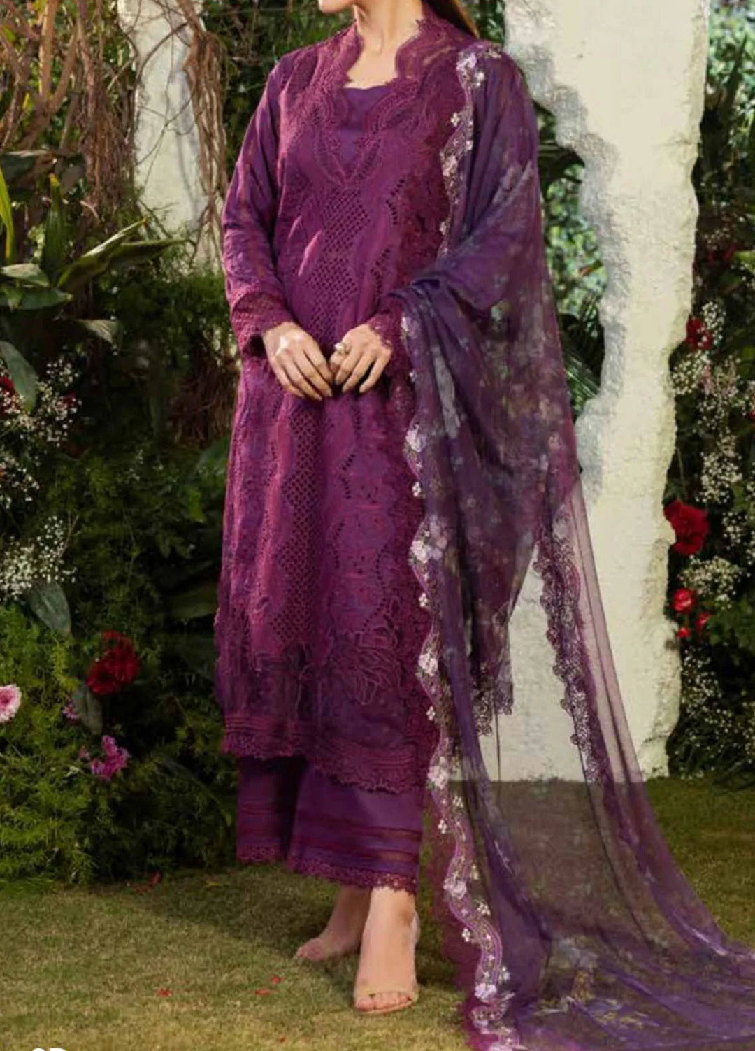 Sobia Nazir Embroidered Lawn Suit Unstitched 3 Piece SN25LL D-2B - Summer Collection