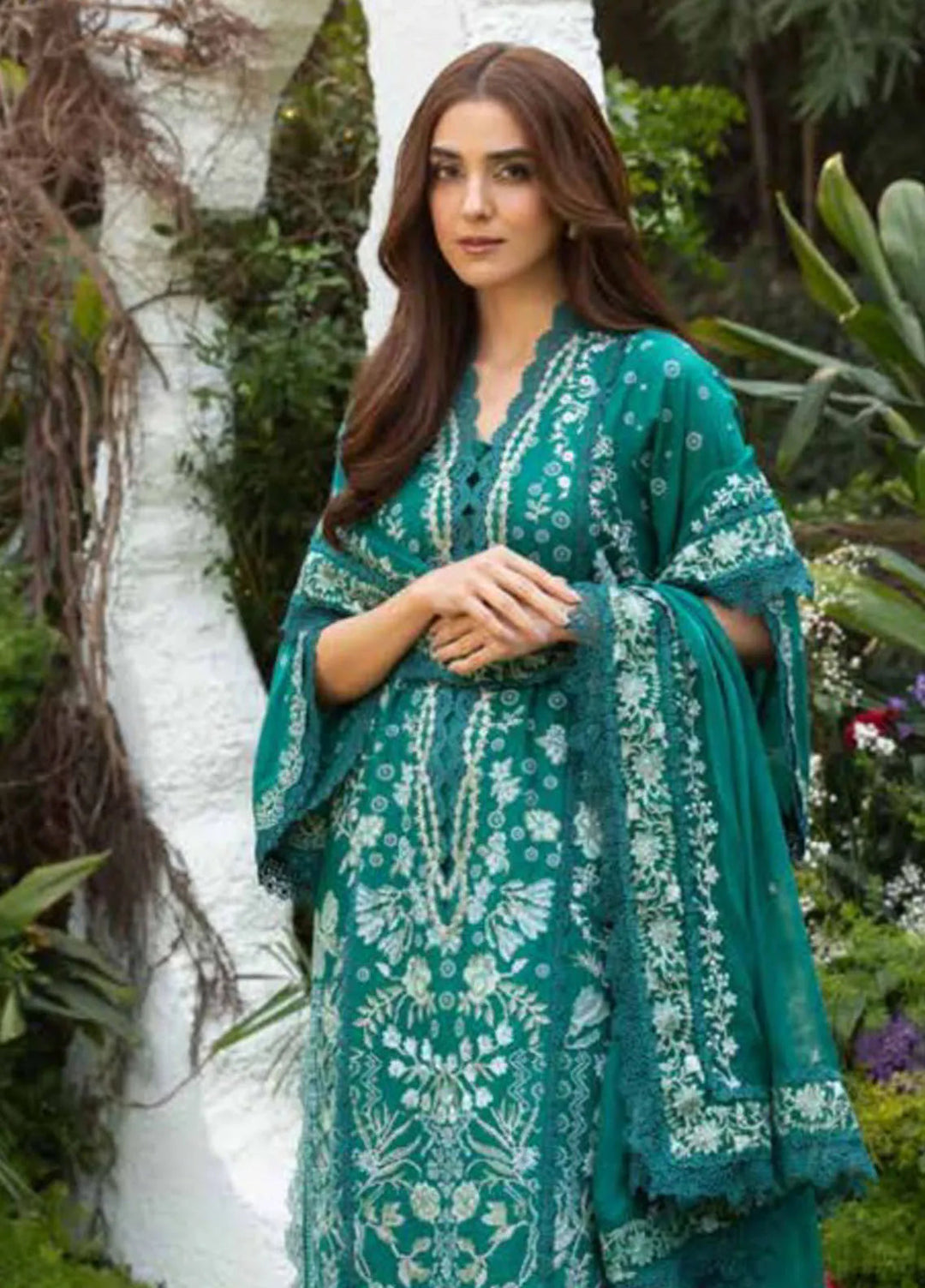 Minor Defect - Sobia Nazir Embroidered Lawn Suit Unstitched 3 Piece SN25LL D-8B - Summer Collection