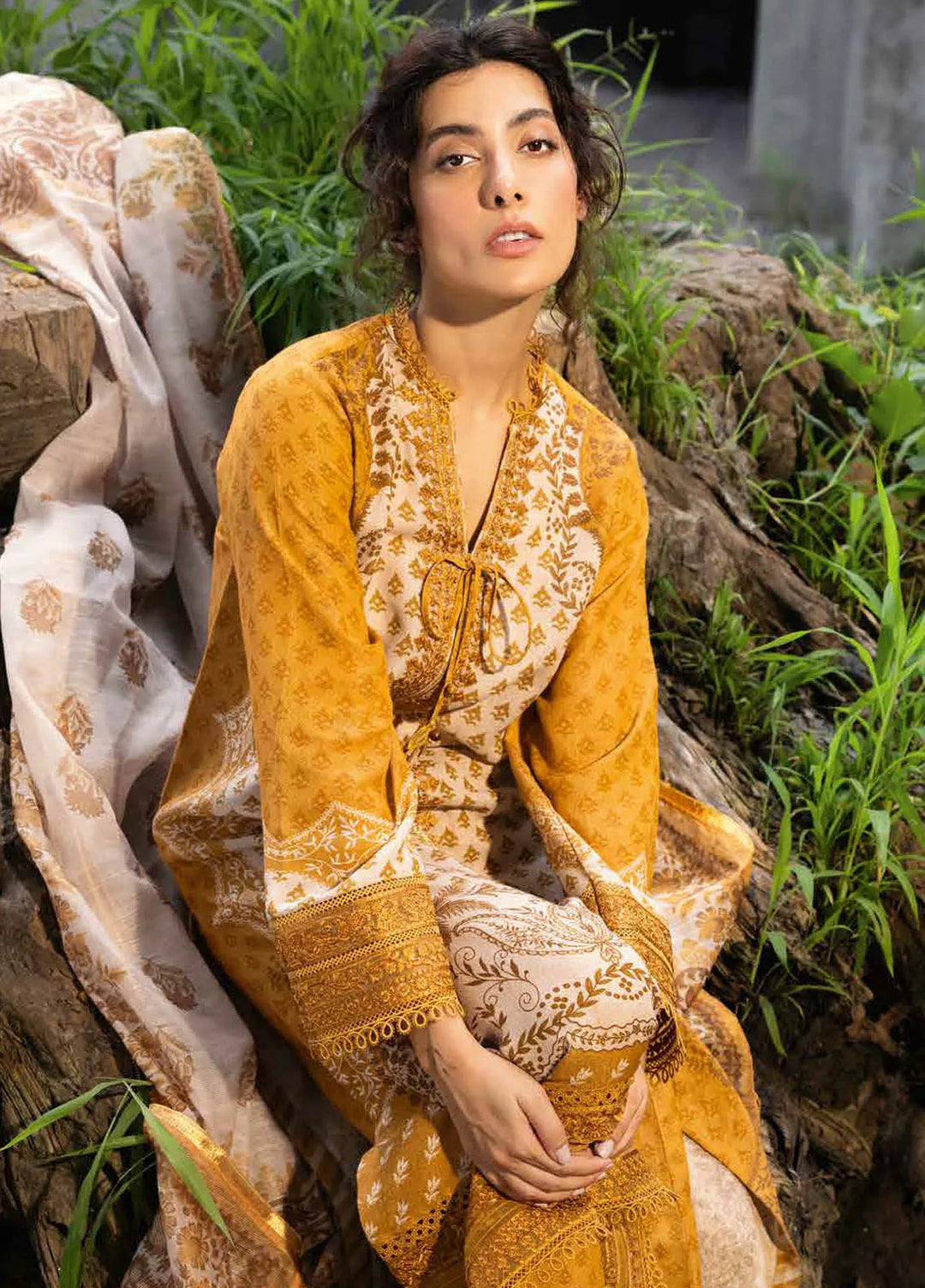 Sobia Nazir Embroidered Suits Unstitched 3 Piece SN24FE D-01 A - Fall Winter Collection