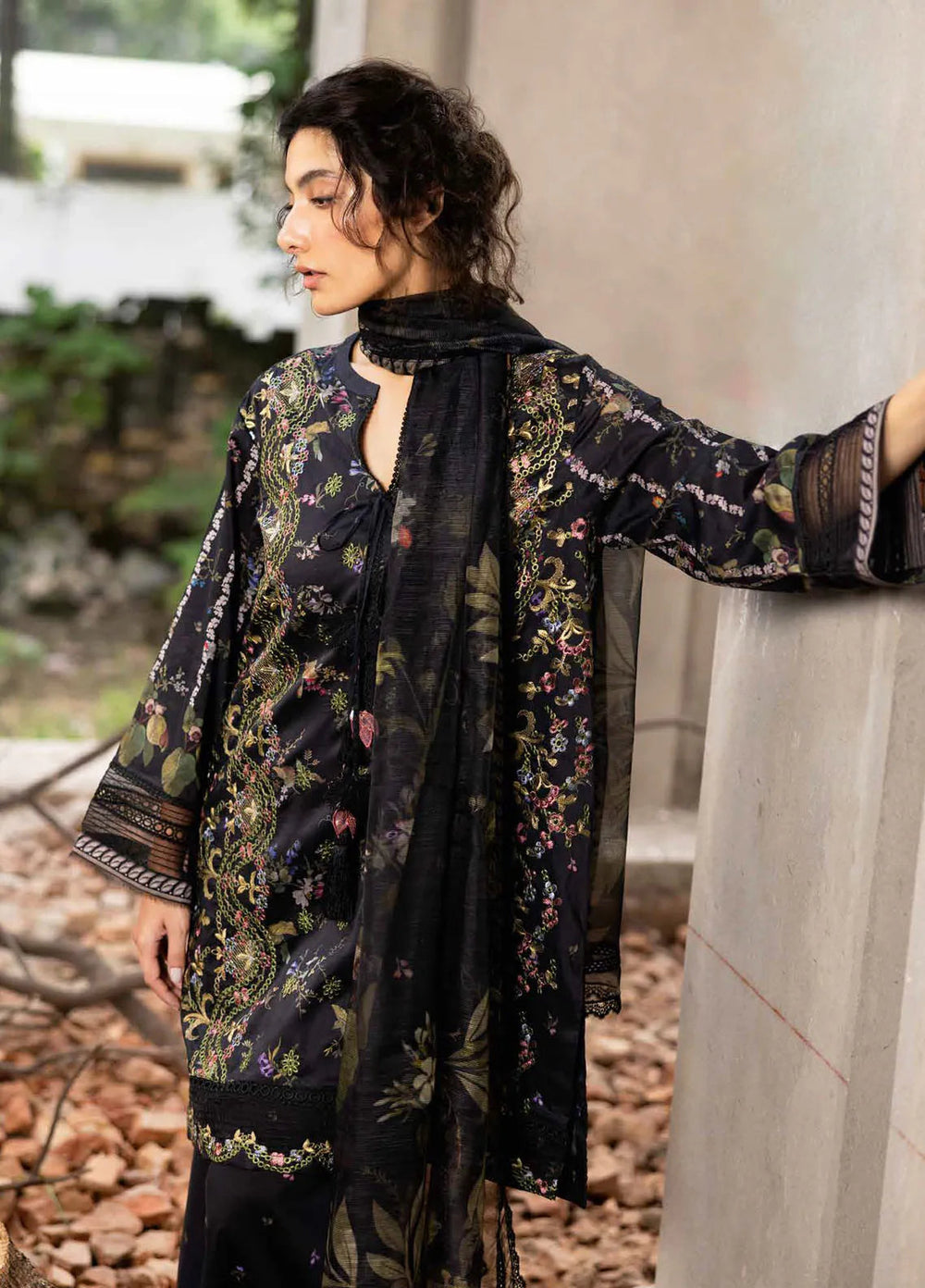 Sobia Nazir Embroidered Suits Unstitched 3 Piece SN24FE D-02 B - Fall Winter Collection
